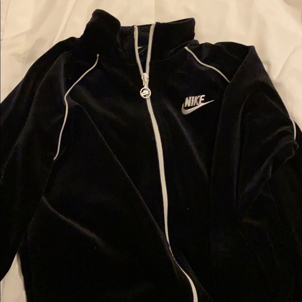 vintage nike jacket (rare)